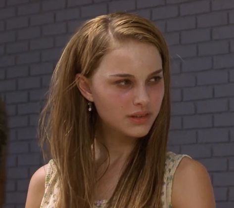 where the heart is (2000) natalie portman film movie scene screencap icon pfp Where The Heart Is Movie Natalie Portman, Natalie Portman Where The Heart Is, Where The Heart Is Movie, Novalee Nation, Natalie Portman Movies, Eyes Aesthetic, Doe Eyes, Character References, Rare Pictures