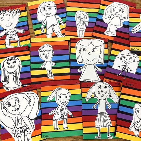 Self Portraits Grade 1, Self Portrait Art Projects For Preschool, Grade 1 Art September, First Grade Portraits, Rainbow Self Portraits, Grade 1 Self Portrait Art, Self Portrait 1st Grade, Beginning Of The Year Art Lesson, Special Education Art Projects Elementary