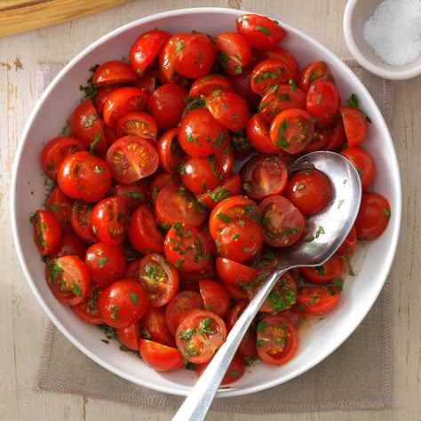 Cherry Tomato Salad Balsamic Green Beans, Vegetable Salads, Cherry Tomato Salad, Cherry Tomato Recipes, Make Ahead Salads, Fresh Tomato Recipes, Marinated Tomatoes, Tomato Salad Recipes, Green Bean Salads