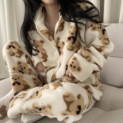 Pajamas Aesthetic, Night Suit For Women, Clothes Wishlist, Cute Pjs, Pajama Fashion, Cute Sleepwear, Cute Pajama Sets, Pajama Outfits, Girls Dress Up