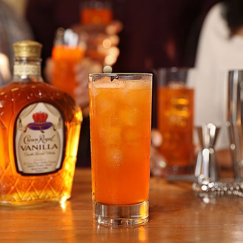 Try our Crown Royal Hard Orange Cream Soda cocktail, with Crown Royal Vanilla Whisky and orange soda. Crown Vanilla Drinks Recipes, Drinks With Crown Royal, Vanilla Crown Royal Drinks Recipes, Crown Royal Vanilla Recipes, Cream Soda Cocktail, Crown Drinks, Whisky Recipes, Crown Royal Vanilla, Crown Vanilla