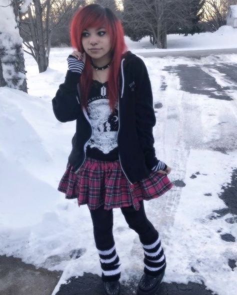 Fem Scene Outfit, Scene Outfits 2000s, Emo Outfits 2000s, Scene Kid Fashion, Scene Fits, Scene Dress, Outfits 2000s, Scene Queens, Scene Outfits