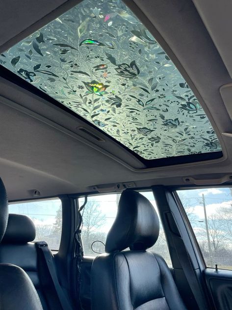 Cool sunroof custom idea for car #sunroof #diy #cars #volvo #custom #custommade #volvov70 Sunroof Car Aesthetic Decor, Cute Interior Car Accessories, Cool Car Decorations Interior, Moonroof Car Aesthetic, Cute Car Customizations, Stain Glass Car Sunroof, Car Stained Glass Sunroof, Car Mods Diy, Cloud Car Accessories