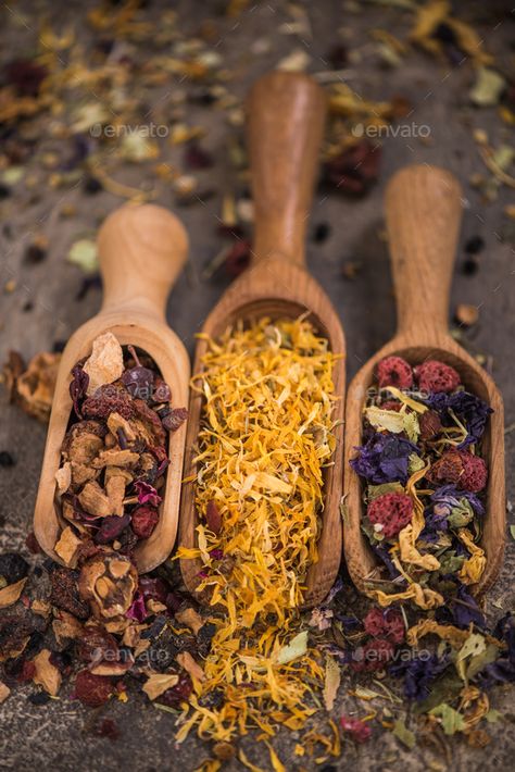 Loose Leaf Tea Aesthetic, Herbal Product Photography, Herbal Photoshoot, Herb Organization, Loose Leaf Tea Photography, Herbal Tea Aesthetic, Intro Pictures, Tea Moodboard, Tea Photoshoot