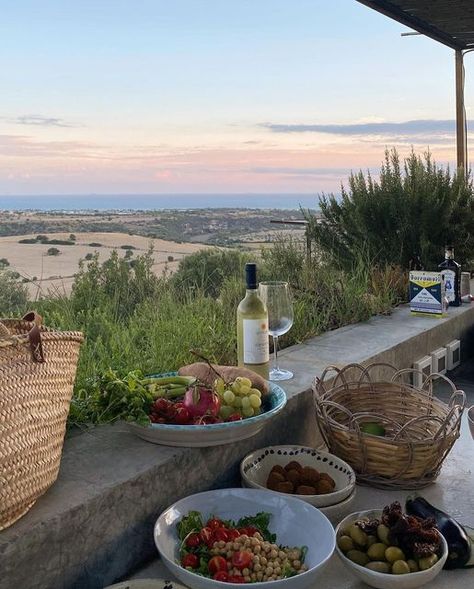 Tenebrisse on Instagram: "Evening in Sicily🤍 📷 @fvlyacelik _______ #mediterranean #mediterraneo #mediterraneanfood #mediterraneanlife #slowliving #travel #travelblogger #italy #sicily #italytravel" Summer Aesthetic Wallpaper, Calm Space, Mediterranean Aesthetic, Italy Vibes, Italy Sicily, Mediterranean Wedding, Mid July, Mediterranean Lifestyle, Spoiled Rotten