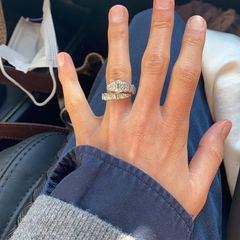 Instagram post by Maja Weyhe • Mar 26, 2021 at 9:31am UTC Maja Weyhe, Simple Outfit, Couple Matching, Wedding Dreams, Style Jewelry, Simple Outfits, Jewelry Collection, Fashion Jewelry, Engagement Rings