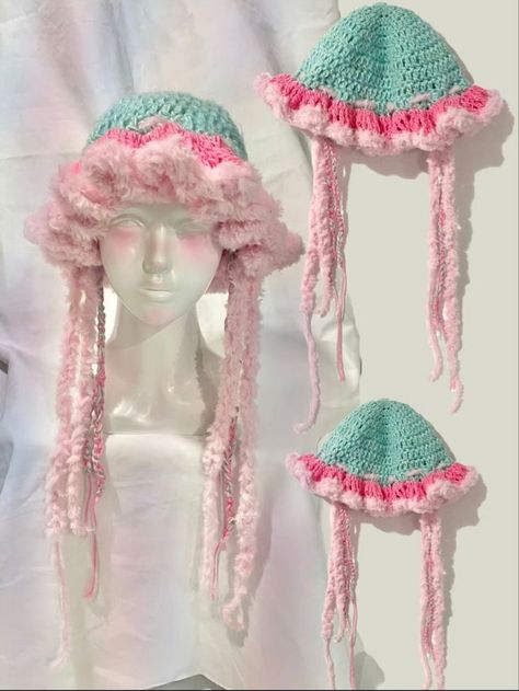 Jellyfish Hat, Unique Rave Outfits, Crochet Fairy, Mode Crochet, Crochet Design Pattern, Crochet Clothing And Accessories, Kawaii Crochet, Crochet Fashion Patterns, Hat Handmade