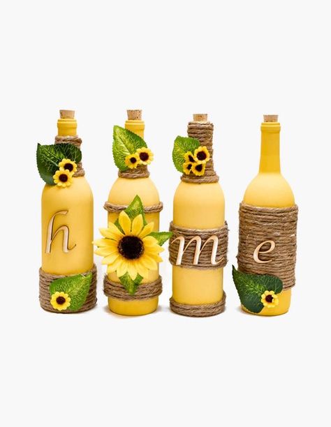 Sunflower Wine Bottle, Liquor Bottle Crafts, Decorated Bottles, Sunflower Kitchen Decor, Bottle Centerpieces, Glass Bottle Diy, Wine Craft, Wine Glass Crafts, Wine Bottle Art