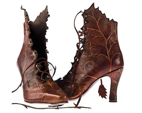 Leaf Boots, Mode Shoes, Dr Shoes, Fantasy Clothing, Fantasy Fashion, Character Outfits, Costume Design, Aesthetic Clothes, Pretty Outfits