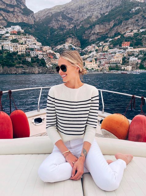 Striped Sweater Outfit, Stile Casual Chic, Nautical Outfits, Fashion Jackson, Boating Outfit, Estilo Preppy, Mode Casual, Fashion Weeks, Inspiration Mode