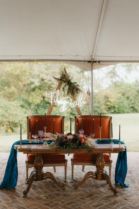 Teal And Rust Barn Wedding, Dark Orange And Sage Green Wedding, Teal Orange And Burgundy Wedding, Navy And Rust Centerpieces, Terracotta And Navy Wedding Centerpieces, Teal And Rust Centerpieces, Rust Turquoise Wedding, Orange And Teal Aesthetic Wedding, Teal And Orange Wedding Decor