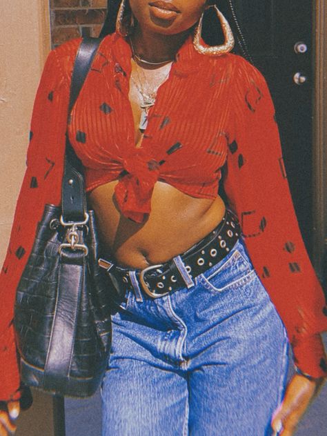 #1990s #90s #90shairstyles #90saesthetic #nostalgiacore #blackwomensfashion #blackwomenhairstyles 1990s Fashion Trends 90s Style, Decades Outfit, 90s Fashion Black, Freaknik Party, Outfit 90s Style, Outfits 90s Style, Late 90s Fashion, Decades Outfits, Retro Outfits 90s