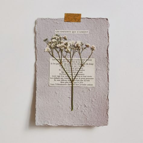 Herbarium Book Ideas, Dried Flowers Diy, Pressed Flower Crafts, Personalised Gifts Diy, Pressed Flower Art, Diy Journal, Scrapbook Journal, Cards For Friends, Art Journal Inspiration