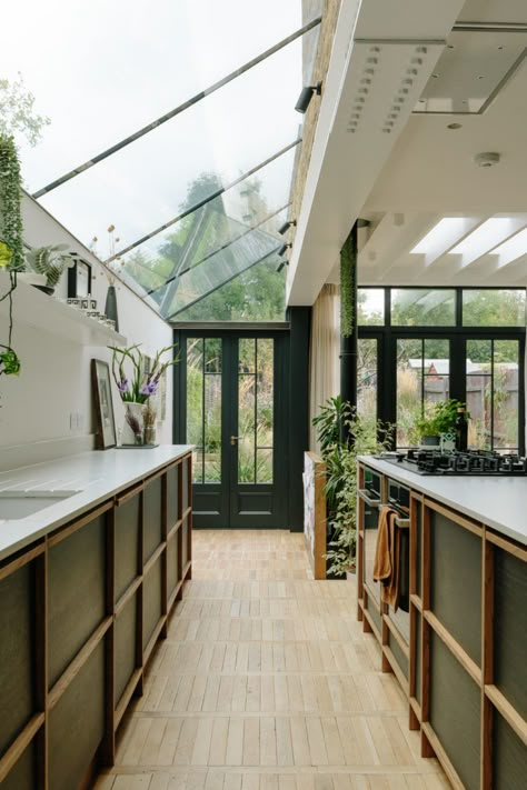 CARAMEL LONDON, NW6 -SHOOTFACTORY - LONDON HOUSES-034 Kitchen Skylight Ideas, Skylights Ideas, Natural Light Architecture, Living Deliciously, London House Interior, Skylight Ideas, Kitchen Skylight, Kitchen 2025, Sutton House