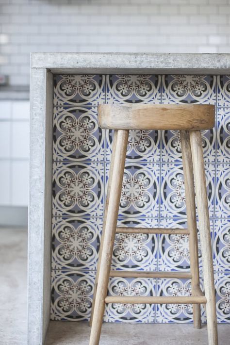 Tile under Kitchen Island | Tile with Style | Not Just For Floors | Apartment Therapy Counter Detail, Rock My Style, Bungalow Renovation, Concrete Kitchen, Tile Wall, Bath Tub, Kitchen Tiles, Counter Top, Kitchen Counter