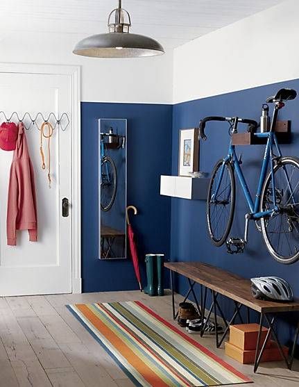 Bike Storage Small Space, Bike Storage Design, Bike Storage Apartment, Bike Wall, Apartment Storage, Bike Room, Trendy Apartment, Rack Design, Bike Storage