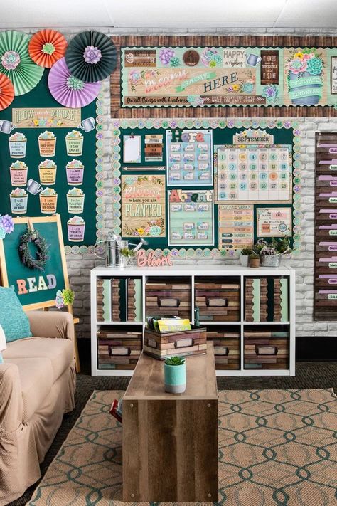 35 Best Classroom Design Themes Decor Ideas from Teachers Rustic Classroom Decor, Teachers Corner, Elementary Classroom Decor, Teacher Created Resources, Homeschool Classroom, Theme Classroom, School Room, New Classroom, Classroom Setup