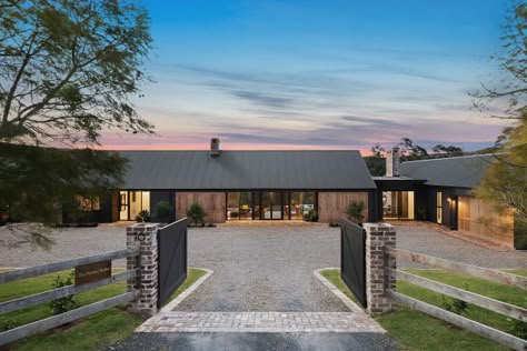 Timber Divider Wall, Acreage Homes, 4 Bed House, Electric Gate, Modern Barn House, Rural Living, Timber Beams, H Design, Open Fireplace