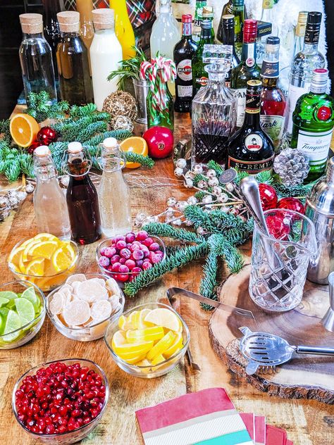 We've made a list of everything you need to set up your Christmas party bar, including spirits, liqueurs, mixes, syrups, garnishes as well as holiday cocktail ideas. It's a great bar setup or drink station for any party. It makes hosting or entertaining easy. #christmaspartyideas #christmasparty Beverage Station Party, Cocktail Bar Set, Christmas Party Drinks, Party Food Bar, Christmas Cocktail Party, Holiday Bar, Christmas Lights Garland, Diy Cocktails, Holiday Cocktail Party