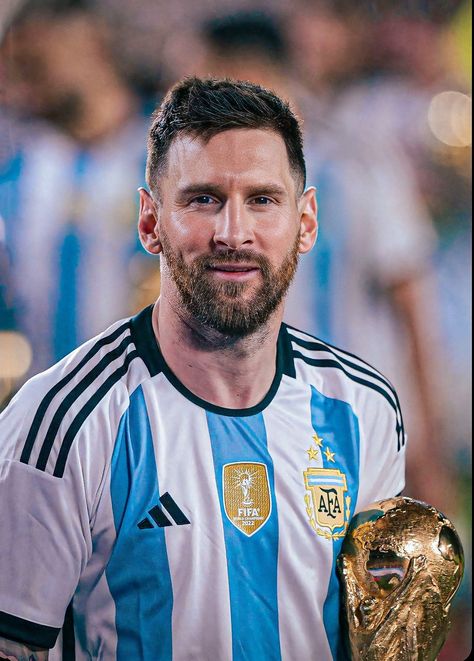 Argentina - Selección Messi Tattoo, Cristiano Ronaldo And Messi, Argentina Football Team, Lio Messi, Celebrity Portraits Drawing, Argentina Football, Lionel Messi Wallpapers, Messi Photos, World Cup Champions