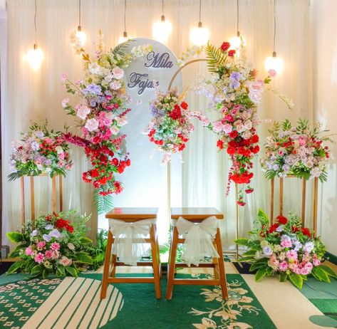 Dekor Engagement, Wallpaper Tentara, Backdrop For Engagement, Dekor Lamaran, Mini Pelamin, Backdrop Engagement, Sweetheart Table Wedding, Wedding Backdrop Design, Wedding Decor Style