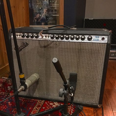 The gorgeous Fender Twin Reverb amp. #fender #amplifier #amp Amplifier Aesthetic, Fender Amplifiers, Fender Twin Reverb, Fender Amp, Studio Music, Music Making, Studio Inspiration, Home Studio Music, Guitar Stuff