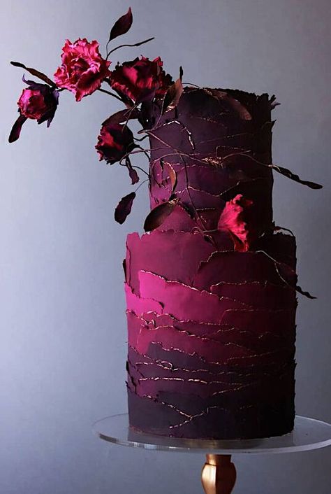 12 Wow-Factor Wedding Cakes — Cake Wrecks Kue Fondant, Pretty Wedding Cakes, Tiered Cake, Wedding Cakes With Cupcakes, Cake Trends, Wedding Cake Inspiration, Beautiful Wedding Cakes, Gorgeous Cakes, Wedding Cupcakes