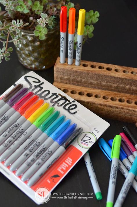 Sharpie Aesthetic, Marker Organizer, Papermate Inkjoy Gel Pens, University Essentials, Copic Markers Tutorial, Marker Holder, Bullet Journal Page, Stationery Obsession, Best Highlighter