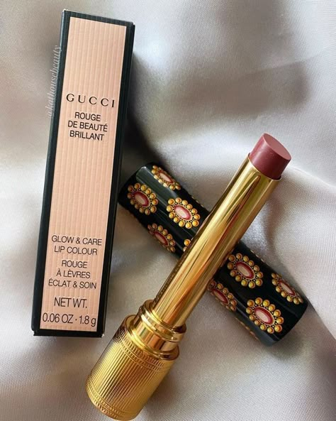 Gucci Lipstick, Gucci Makeup, Sheer Lipstick, Fancy Makeup, Makeup Items, Makeup Essentials, Pretty Makeup, Aesthetic Makeup, Makeup Collection