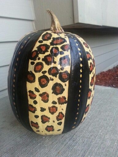 Pumpkins Painting, Leopard Print Pumpkin, Creative Pumpkin Painting, Pumpkin Painting Ideas, Painted Pumpkin, Creative Pumpkins, Pumpkin Painting, Painted Pumpkins, Pumpkin Decorating