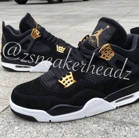 Air Jordan 4 Royalty Jordan 4 Royalty, Trend Clothes, Streetstyle Outfit, Jordan 4s, Retro 4, Women Best, Best Gift, Royalty, Jordan