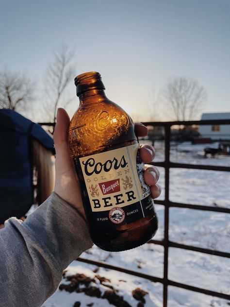 #coors #aesthetic Orange Cowgirl Aesthetic, Coors Banquet Aesthetic, Coors Banquet, Country Backgrounds, Beer Photography, Cowboy Aesthetic, Wolf Creek, Western Photography, Small Town Life