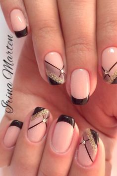 See the most charming nail designs in pink that are appropriate for almost any occasion. Nail Swag, Beautiful Nail Art, Nail Art Inspiration, Fancy Nails, Creative Nails, Gorgeous Nails, Nail Manicure, Trendy Nails, Nail Art Design