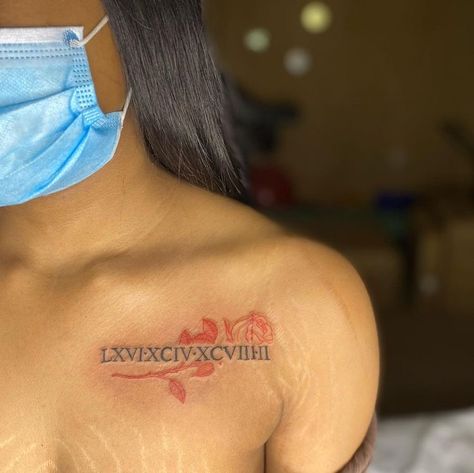 Baddie Tattoos Collar Bone, Name Tattoo Collar Bone, Baddie Chest Tattoo, Name Chest Tattoo Female, Chest Name Tattoo Female, Name Tattoo On Chest Female, In Between Chest Tattoo Female Black, Tattoo Ideas Female Collar Bone, Tattoo Ideas Realistic