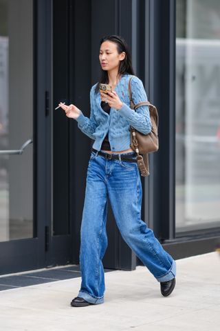 Who What Wear 2024, Relaxed Street Style, 2025 Street Style, Celebrity Street Style 2024, 2024 Fashion Week, Street Style 2024 Summer, Fashion 2024 Trends Women, New York Streetstyle, Feminine Street Style