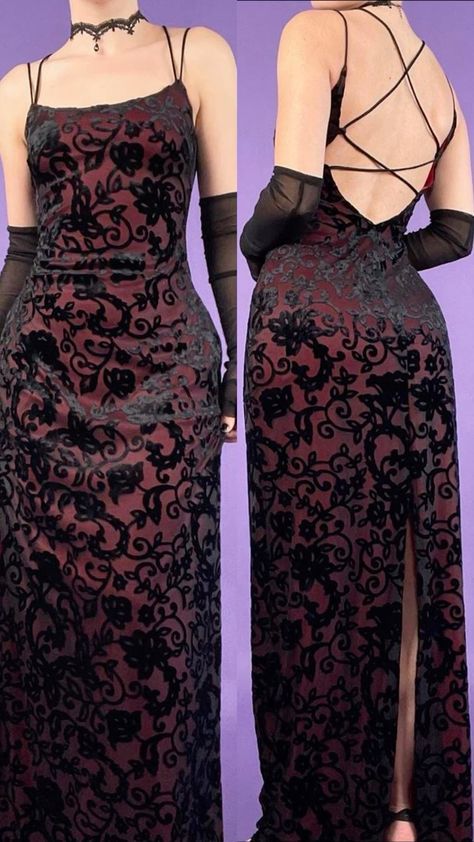 Alternative Prom Dress Retro Vintage, Goth Prom Ideas, Goth Dresses Formal, Gothic Formal Outfit, Red Gothic Prom Dress, 90s Goth Dress, Whimsy Goth Dress, Goth Hoco Dress, Whimsigoth Dresses