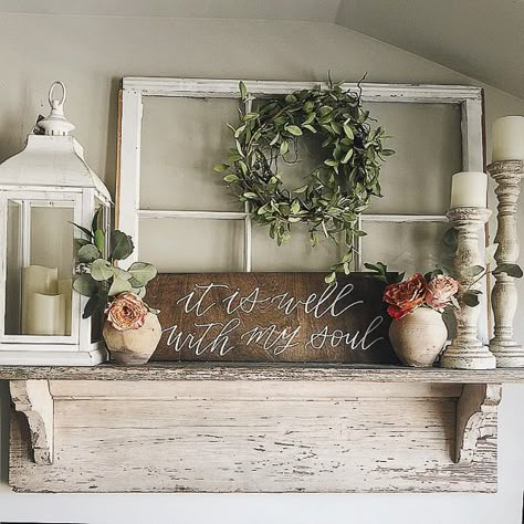 Do you love farmhouse style decor? It is one of my favorite styles for home design and I have some amazing home inspiration to share today! #farmhousestyledecor #farmhousestyle Diy Farmhouse Decoration, Chic Farmhouse Decor, Farmhouse Shelves, Farmhouse Style Decor, Decor Ikea, Shabby Chic Farmhouse, Farmhouse Decoration, Mantel Decor, Farmhouse Decor Living Room