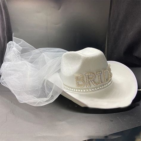 Cowgirl Hat With Veil, Western Fancy Dress, Bride Cowgirl Hat, Cowgirl Bridal Shower, White Fedora Hat, Bride Wedding Photos, Hat With Veil, Girls Tiara, Western Costumes