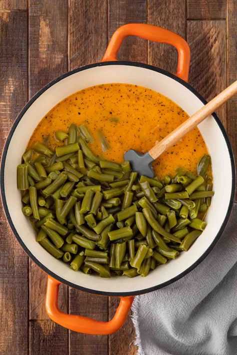 Popeyes Green Beans Recipe, Cajun Green Beans Recipe, Cajun Green Beans And Sausage, Cajun Green Beans, Prik King Green Beans, Copycat Popeyes Red Beans And Rice, Southern Style Green Beans, Seasoned Green Beans, Bacon Gravy