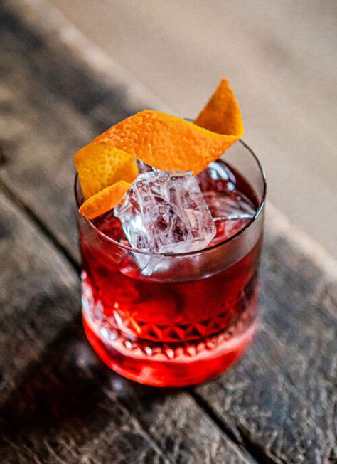 Kingston Negroni - PUNCH Good Mixed Alcoholic Drinks, Kingston Negroni, Mixed Alcoholic Drinks, Simple Mixed Drinks, Fun Alcoholic Drinks, Alcoholic Drinks Aesthetic, Negroni Cocktail Recipe, Negroni Recipe, Deck Bar