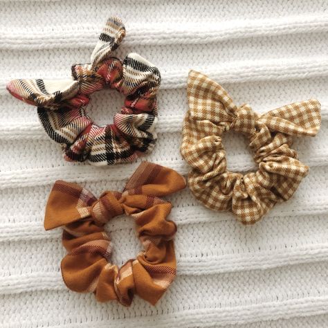 Autumn Scrunchies, Fall Scrunchies, Fall Hair Accessories, Autumn Accessories, Autumn Hair Accessories, Flannel Style, Autumn Craft, Fall Headbands, Hygiene Tips