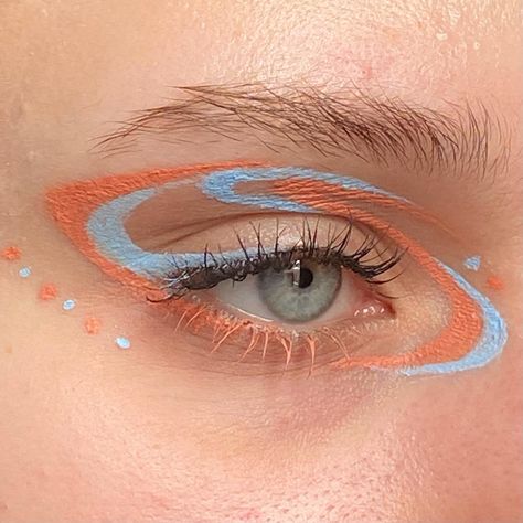 orange and blue graphic liner Christmas Graphic Liner, Blue Graphic Liner, Licensed Esthetician, Graphic Liner, Blue Graphic, Esthetician, Makeup Inspo, Makeup Artist, Eyeliner