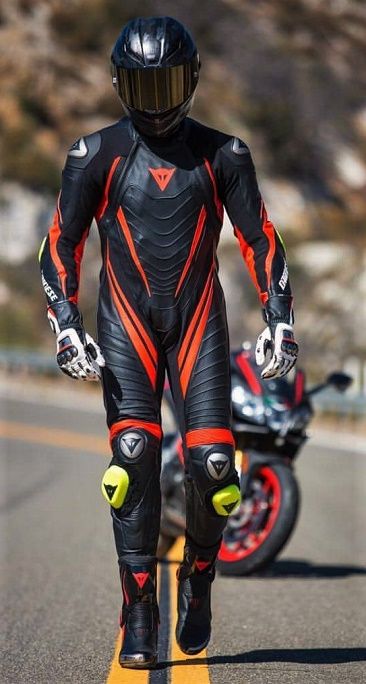 Motorcycle Suits Men, Motorcycle Leathers Suit, Motorcycle Guy, Bike Suit, Motorcycle Race Suit, Hot Biker Guys, Bike Leathers, Biker Gear, Motorcycle Men