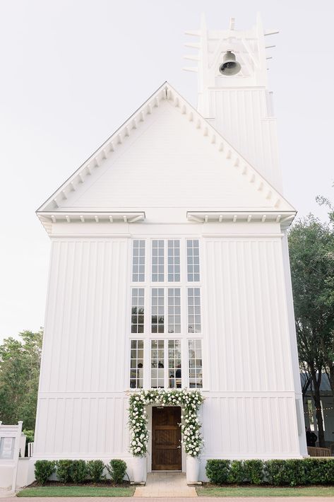 Amy Riley Photography | Chapel wedding, beach weddings, seaside wedding, seaside Florida, 30A, classic wedding, coastal wedding, timeless wedding details, classic wedding dress, traditional wedding, simple wedding, wedding aesthetic, spring wedding, fall wedding, winter wedding, wedding dress, wedding stationery, wedding florals, bridal bouquet, wedding trends, wedding traditions, 2023 wedding trends, 2024 wedding trends, first look, first touch, small wedding bouquets, large wedding bouquets, beach wedding reception, trending, single flower bouquet, single flower bridesmaid bouquets, white bridesmaid dresses, satin bridesmaid dresses, white wedding florals, white bridesmaid florals, white wedding bouquets, coastal wedding, beach wedding, bride and groom Large Wedding Bouquet, Wedding Seaside, Florida 30a, Single Flower Bouquet, Small Wedding Bouquets, Flower Bridesmaid, Wedding Coastal, Wedding Timeless, Beach Wedding Reception