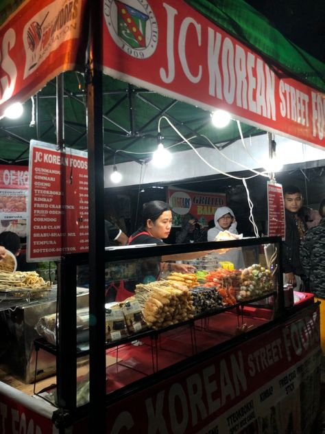 Baguio Night Market, Crab Stick, Crab Claws, Baguio City, Baguio, Rainy Night, Dark Mode, Corn Dogs, Night Market