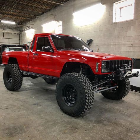 Clean AF ❤️ www.jeepbeef.com __________ @cautiouslycareless ・・・ Charlene looking like a snack #JeepBeef #Jeep #Comanche #MJ #itsajeepthing… Comanche Jeep, Lifted Vehicles, Toyota Pickup 4x4, Jeep Zj, Jeep Xj Mods, Looking Like A Snack, Badass Jeep, Jeep Comanche, Jeep Mods