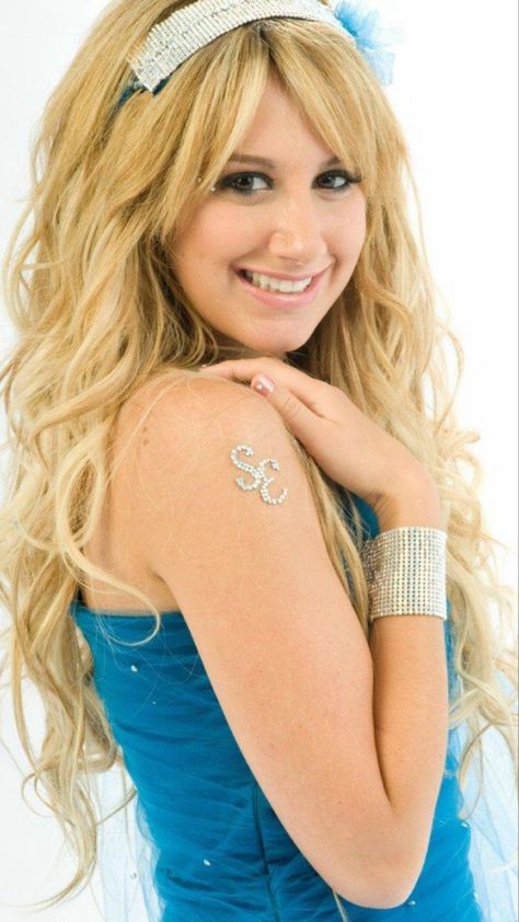 Ashley Tisdale Style, Scary Movie 5, Sharpay Evans, High School Musical 3, Wallpapers For Desktop, Ashley Tisdale, Desktop Pictures, For Desktop, Scary Movies