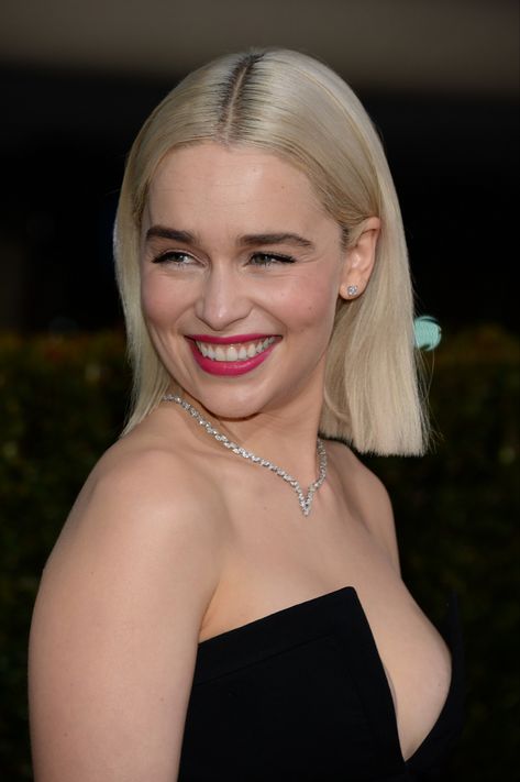 Amelia Clarke, Emilie Clarke, Emilia Clarke Pics, Emilia Clarke Daenerys Targaryen, Straight Blonde Hair, Mother Of Dragons, Famous Girls, Emilia Clarke, Film Awards