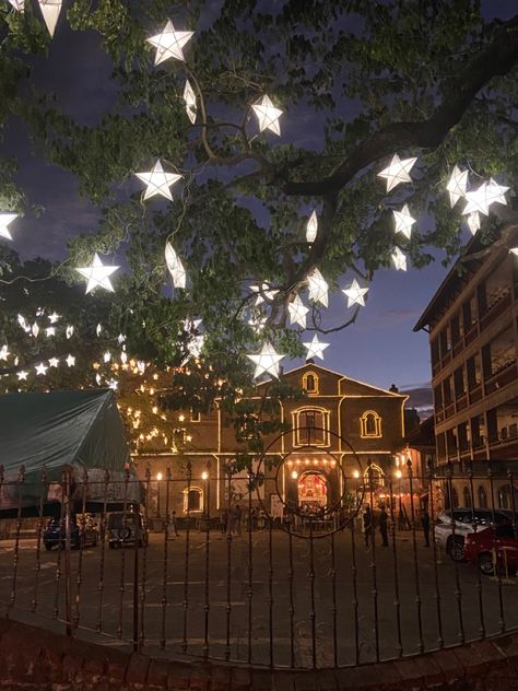 Philippines Christmas Aesthetic, Christmas Aesthetic Philippines, Filipino Christmas Aesthetic, Christmas In Philippines, Christmas Philippines, Philippine Christmas, Christmas In The Philippines, Philippines Christmas, Philippine Holidays