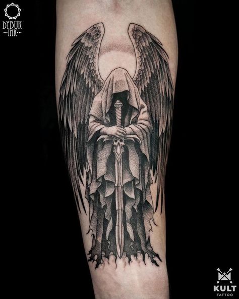 Angel Tattoos For Men, Dark Tattoos For Men, Dark Angel Tattoo, Angel Warrior Tattoo, Arm Cover Up Tattoos, Guardian Angel Tattoo Designs, Guardian Angel Tattoo, Archangel Tattoo, Grim Reaper Tattoo